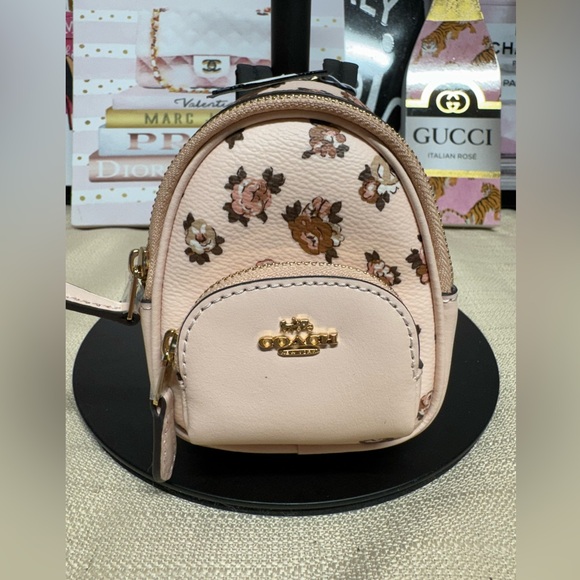 NWT $158 MSRP Coach Pink Floral Backpack Bag Charm/Keychain - Picture 1 of 3